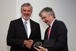 Micreo receives DST Group achievement award 